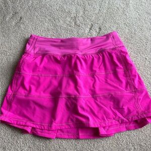 Lululemon pace rival mid rise skirt